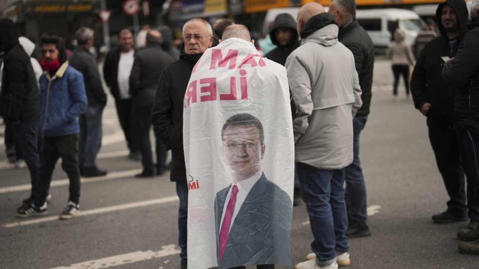 Imamoglu_pano_diadilosi_AP_Photo_Francisco_Seco