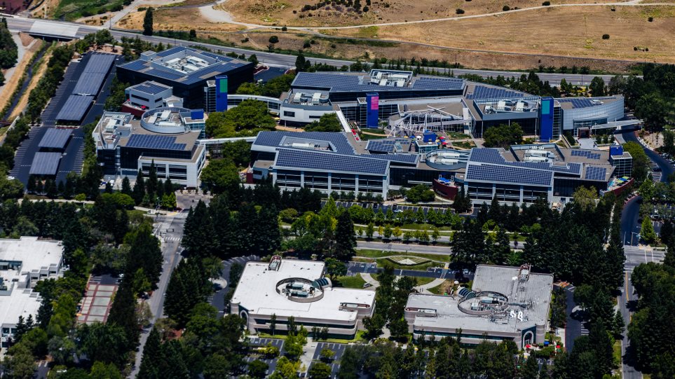 Google_Campus__Mountain_WC