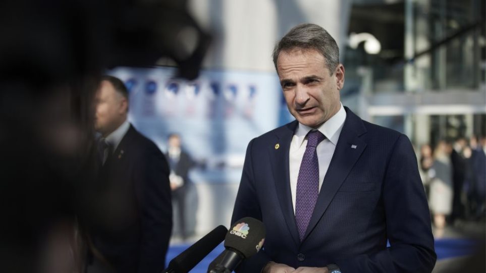 Mitsotakis_I_Vrixeles_Sinodos_NATO1_4