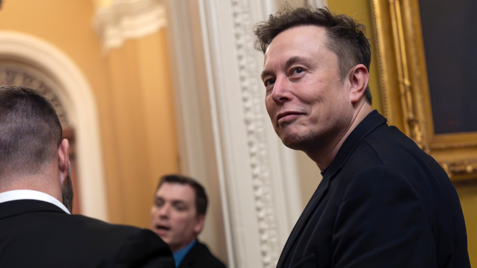 SLIDER_musk_AP_Photo_J__Scott_Applewhite